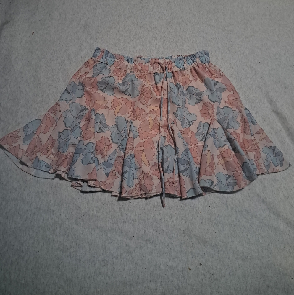 Wishlist apparel pink and blue floral mini skirt size medium
